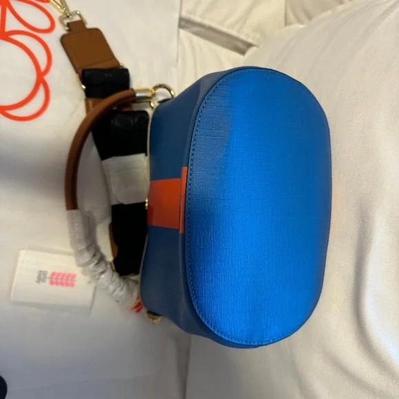 Orla Kiely NWT Blue and Orange Bucket Bag with Brown Handle - Picture 4 of 8